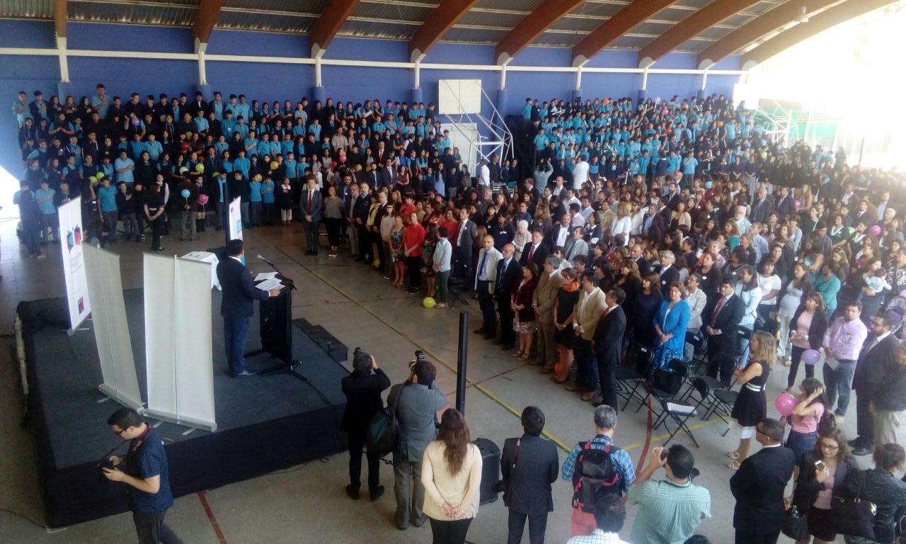 Barrancas inaugura el año escolar con la firma de importantes convenios