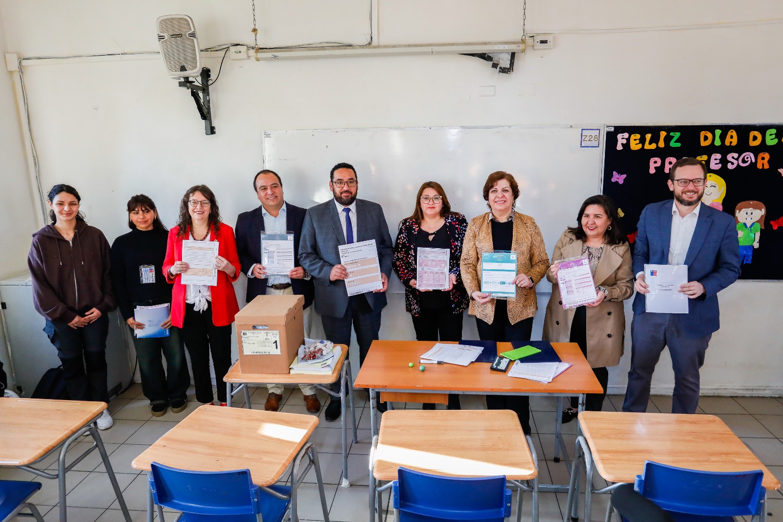 Comienza el Simce 2024: cerca de 800 mil estudiantes de 4° básico, 6° básico y II medio medirán el avance de sus aprendizajes
