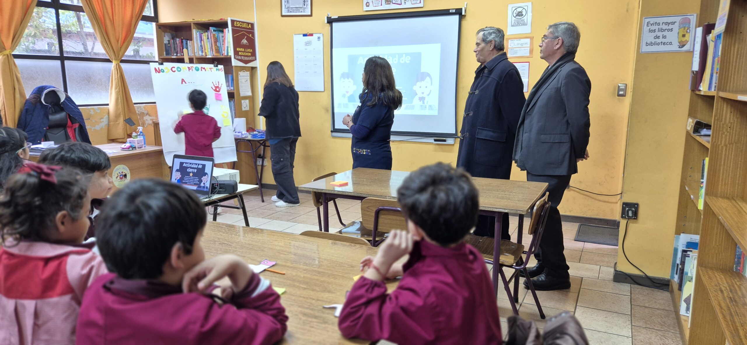 Director Rodrigo Egaña participó en jornada “Presentes contra la violencia” en escuela del SLEP Colchagua
