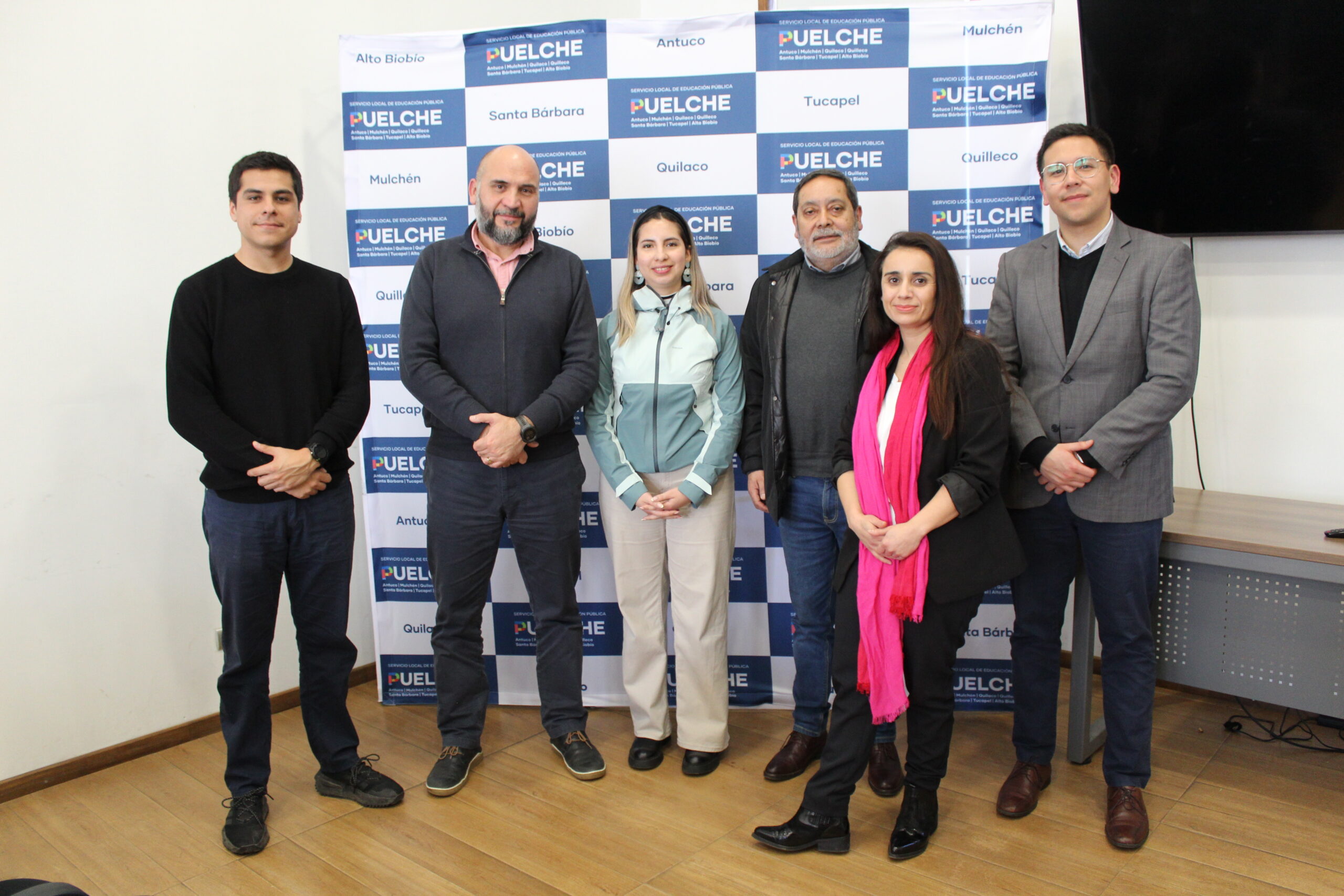 Equipo de Implementación de la DEP trabaja en la instalación del nuevo SLEP Puelche