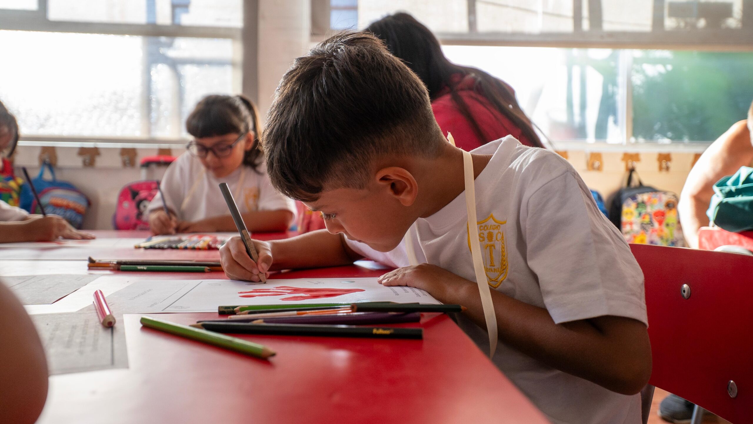 Los SLEP encabezan la reactivación del sistema educativo: resultados superan los registros prepandemia en asistencia, permanencia y aprendizajes