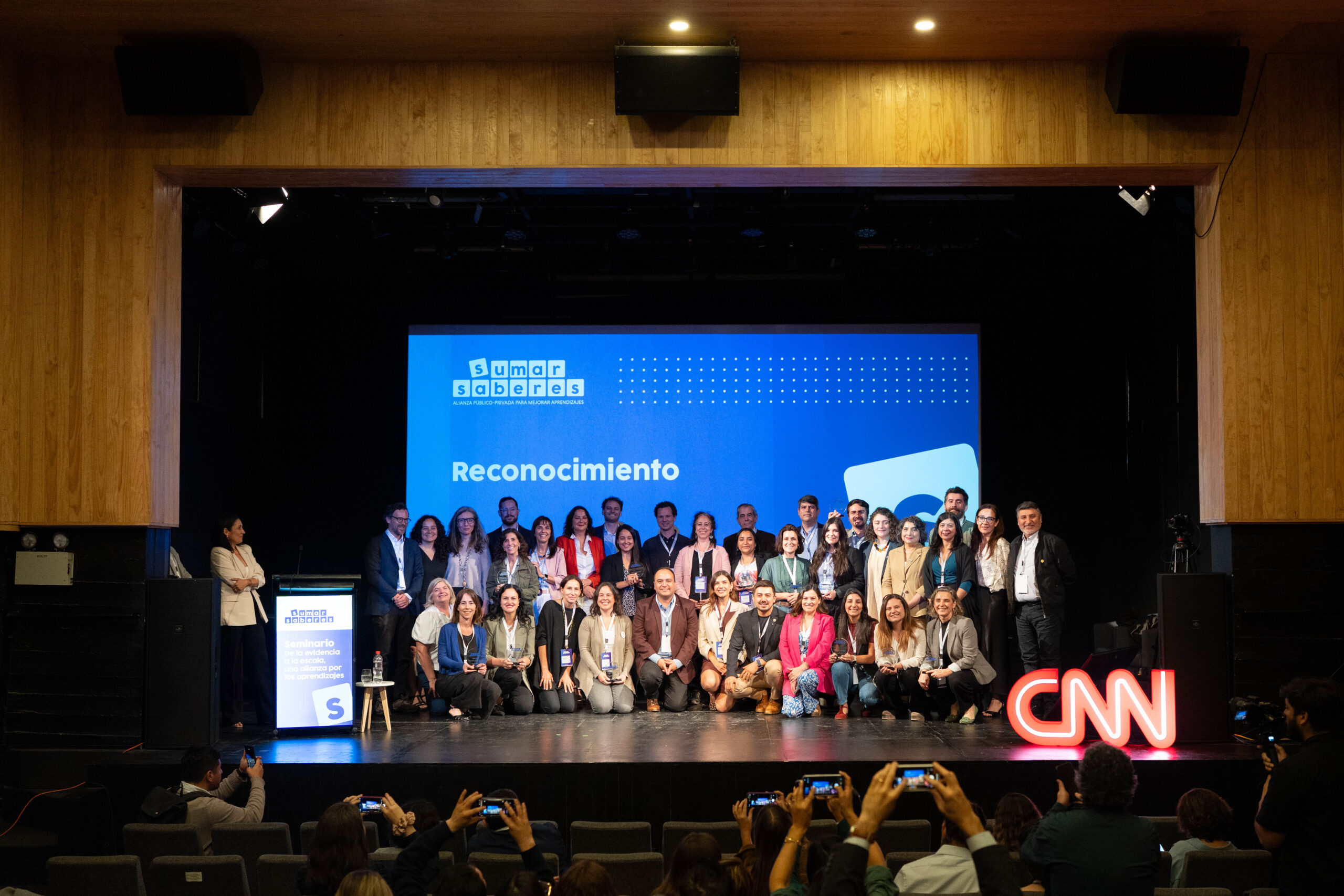 16 iniciativas que están mejorando aprendizajesy la asistencia educativa son reconocidas en seminario de Sumar Saberes