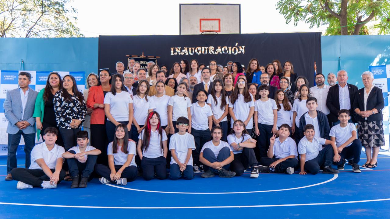 Destacando proyecto de infraestructura para fortalecer los aprendizajes: SLEP Gabriela Mistral inauguró el Año Escolar en su territorio